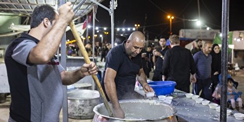 بیش‌تر موکب‌های ایرانی در کربلا مستقر بودند/ توزیع 4 میلیون پرس غذا بین زائران اربعین